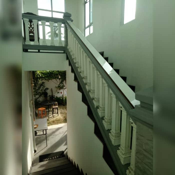 Andalus Beach Residence Marang Exteriör bild
